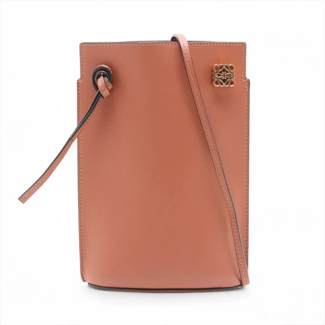 LOEWE DICE POCKET LEATHER SHOULDER BAG BROWN: Loewe dice pocket Leather Shoulder bag Brown Brand: Loewe Type: Shoulder bag Material: Leather Color: Brown Size: Height:7.9inch Length:5.1inch Depth:1.8inch Shoulder height:21.7inch Accessories: