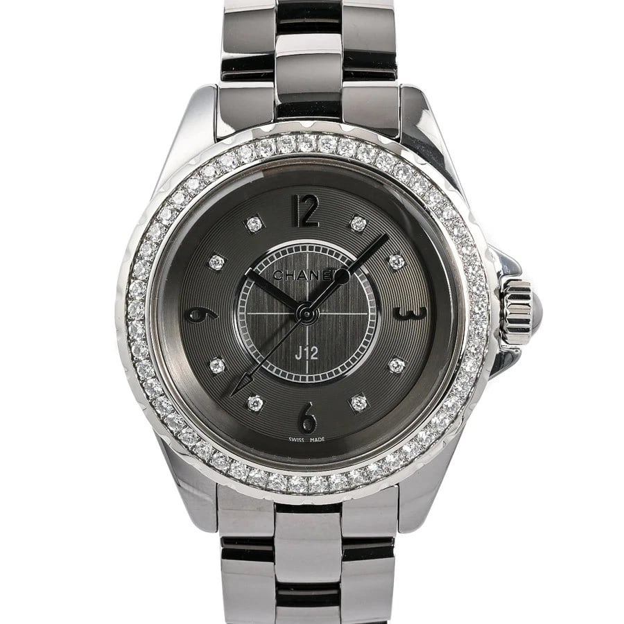 CHANEL J12 CHROMATIC GRAY WATCH: CHANEL J12 Chromatic Gray Watch Brand: CHANEL Type: Wristwatch Material: Band MaterialCeramic/Bracelet, Band MaterialCeramic/Bracelet, Case MaterialCase MaterialN/A Color: gray Size: Wrist