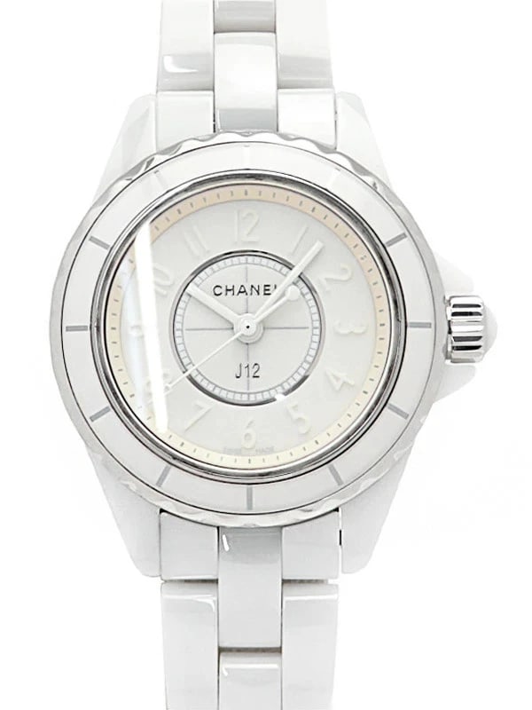 CHANEL J12 WHITE PHANTOM WATCH: CHANEL J12 White Phantom Watch Brand: CHANEL Type: Wristwatch Material: Band MaterialN/A, Band MaterialN/A, Case MaterialCase MaterialN/A Color: Size: Wrist Size14.5cm, Case Size29mm Accessories: