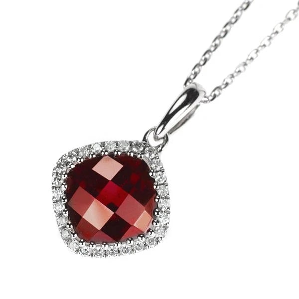 K18WG GARNET DIAMOND PENDANT NECKLACE: K18WG garnet diamond pendant necklace Brand: None Type/Style: Pendant Necklace Material: Metal Purity K18, Metal Gold, Main Stone/Creation garnet Color: None Size: Necklace: Chain Length ?45 