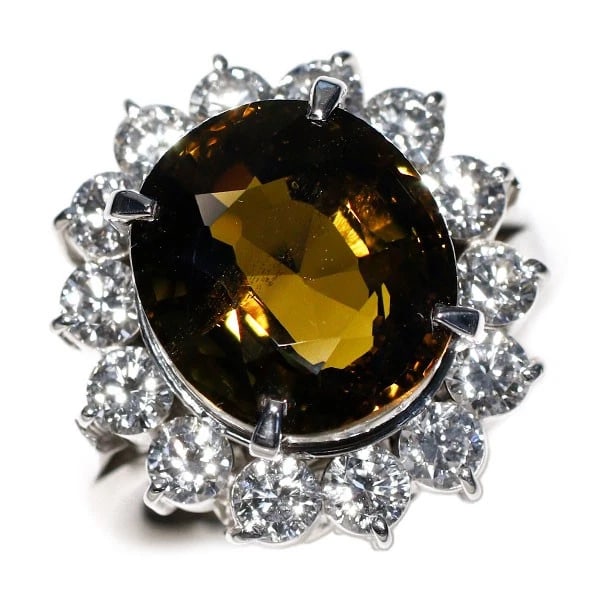 RARE PT900 ALEXANDRITE DIAMOND RING: Rare Pt900 Alexandrite Diamond Ring Brand: None Type/Style: Ring Material: Metal Purity 900, Metal Platinum, Main Stone/Creation alexandrite Color: None Size: 5.5 - 5.75 US Accessories: None <