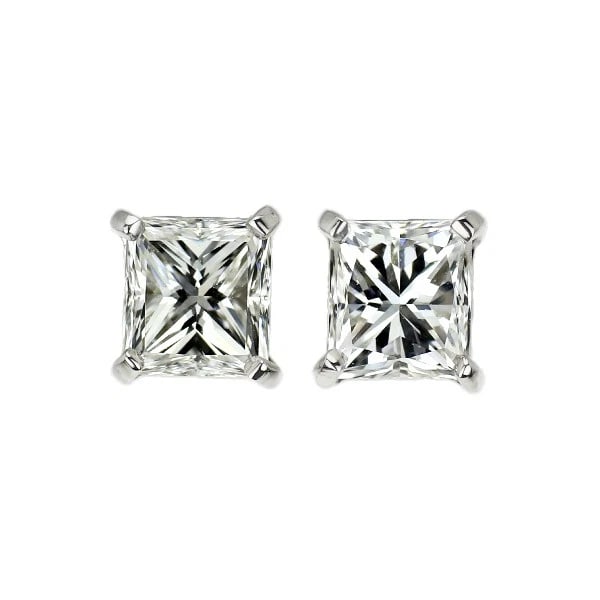 BRAND NEW PT900 PRINCESS CUT DIAMOND EARRINGS: Brand New Pt900 Princess Cut Diamond Earrings Brand: None Type/Style: piercing Material: Metal Purity None, Metal Pt900, Main Stone/Creation Natural Color: None Size: Length/Width/Diameter4.3 