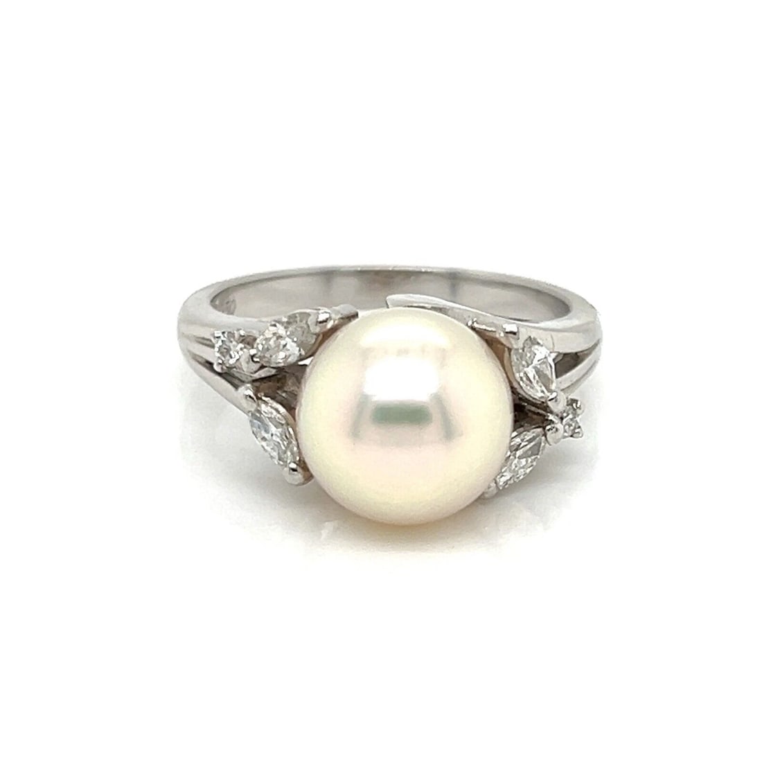 MIKIMOTO AKOYA PEARL DIAMONDS PLATINUM COCKTAIL RING: Mikimoto Akoya Pearl Diamonds Platinum Cocktail Ring Brand: Mikimoto Type: Ring Material: Pt950 Color: Pt Size: 6 US Accessories: None Accessories Notice: When purchasing pre-owned goods,