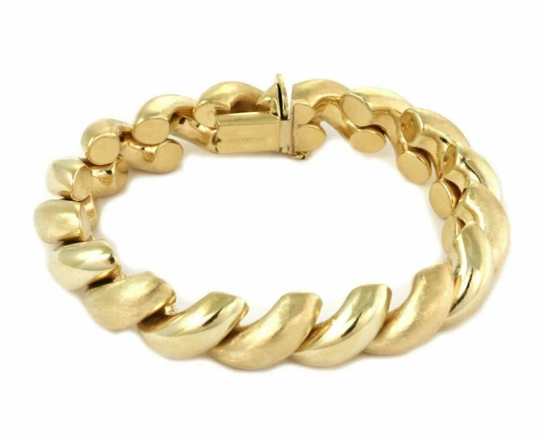 SAN MARCO ITALY MACARONI LINK BRACELET: San Marco Italy Macaroni Link Bracelet Brand: Unbranded Type: Bracelet Material: 14k yellow gold Color: Yellow Size: Measurement: 7.5" long x 0.48" wide x 0.33" high Accessories: None