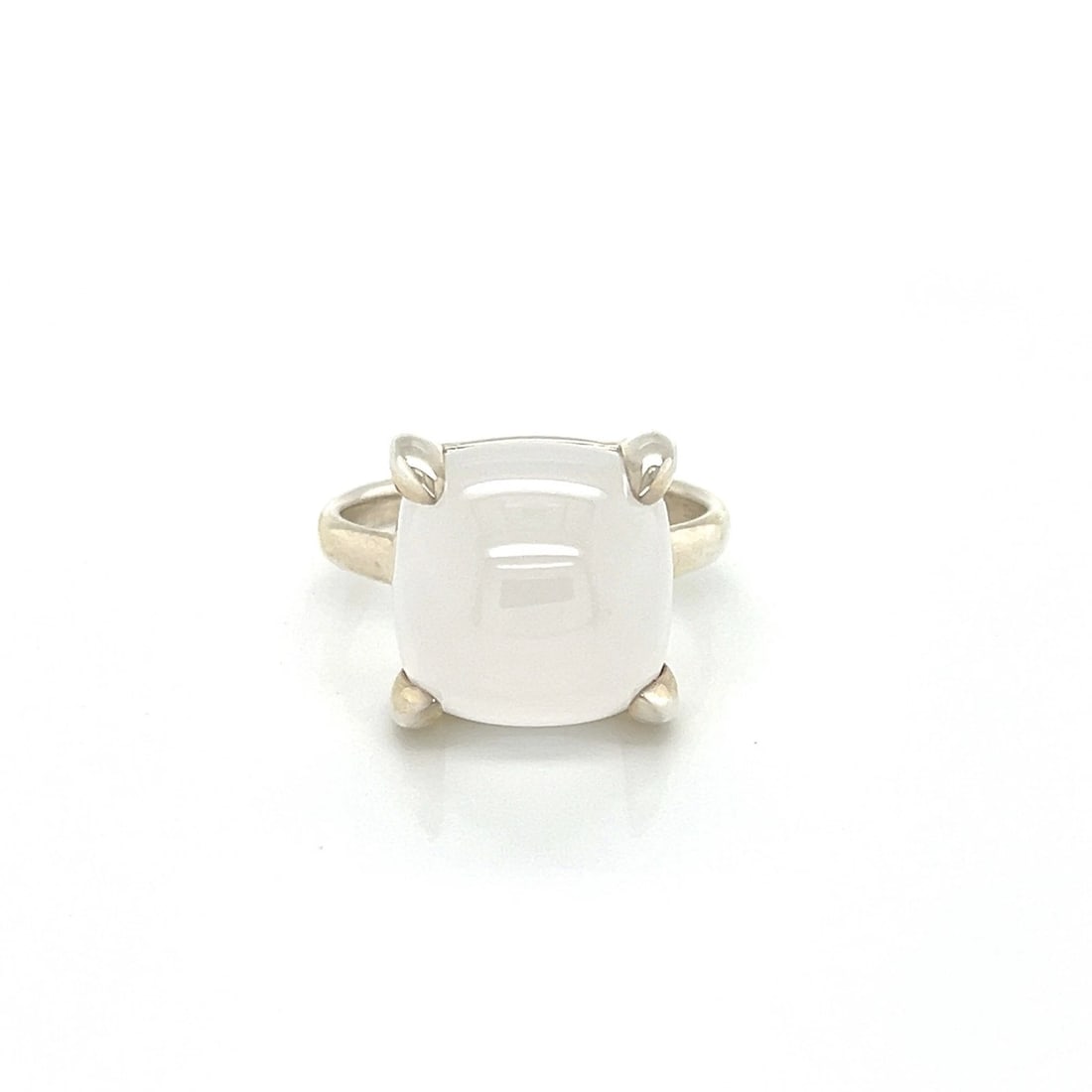 TIFFANY & CO. PICASSO SUGAR STACK MILKY QUARTZ GEM STERLING SILVER RING: Tiffany & Co. Picasso Sugar Stack Milky Quartz Gem Sterling Silver Ring Brand: Tiffany & Co. Type: Ring Material: Sterling silver (Ag925) Main Stone/Creation/Gemstone Gemstone: Milky quartz 