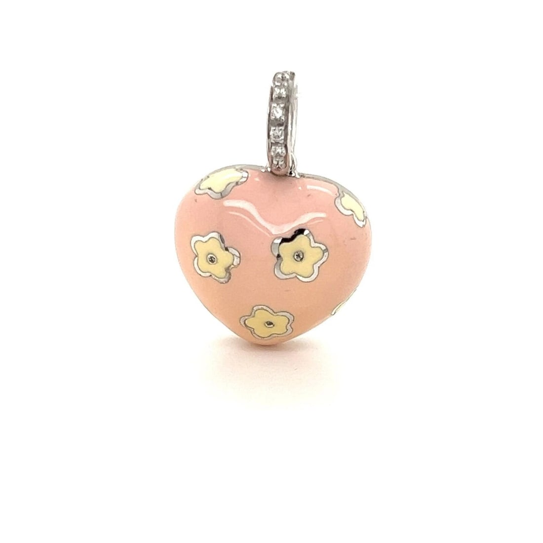 AARON BASHA 18K WHITE GOLD DIAMOND HEART CHARM PENDANT: Aaron Basha 18k White Gold Diamond Heart Charm Pendant Brand: Aaron Basha Type: Charm Material: 18k white gold & enamel Color: White Size: Measurements: 24mm long w/bail x 17mm wide x 9mm 