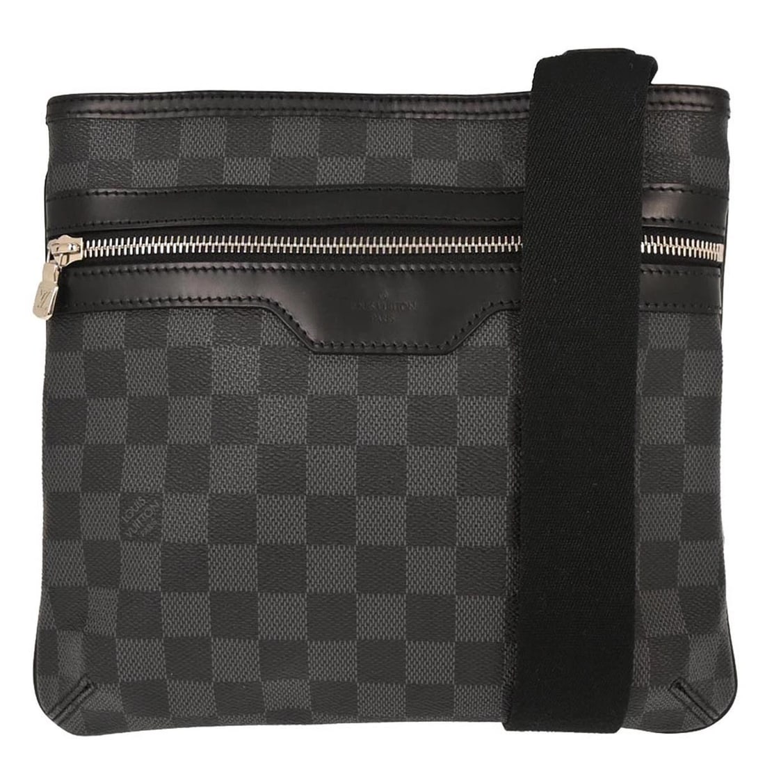 LOUIS VUITTON DAMIER GRAPHITE THOMAS CROSSBODY BAG: Louis Vuitton Damier Graphite Thomas Crossbody Bag Brand: Louis Vuitton Type: Crossbody Material/Exterior Material: Damier graphite canvas, Leather Color/Exterior Color: Black, Gray Size: W 9.8 x