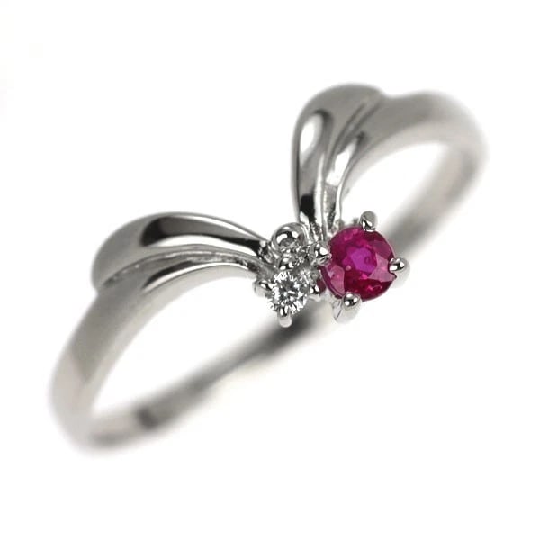 PT900 RUBY DIAMOND RING: Pt900 ruby diamond ring Brand: None Type/Style: Ring Material: Metal Purity 900, Metal Platinum, Main Stone/Creation Ruby Color: Platinum Size: 5.5 - 5.75 US Accessories: None Accessories