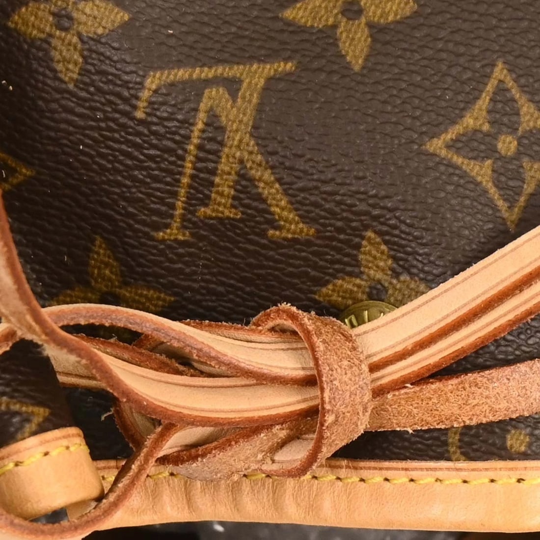 LOUIS VUITTON MONOGRAM NOE DRAWSTRING SHOULDER BAG - 4
