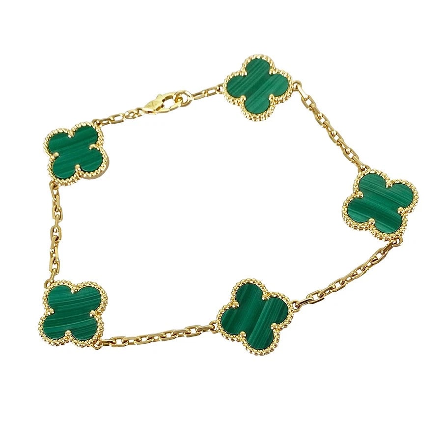 VAN CLEEF & ARPELS VINTAGE ALHAMBRA YELLOW GOLD MALACHITE BRACELET: Van Cleef & Arpels Vintage Alhambra Yellow gold Malachite Bracelet Brand: Van Cleef & Arpels Type/Style: Bracelet Material: 18K Yellow Gold, Main Stone/Creation Malachite Color: Gold Size: