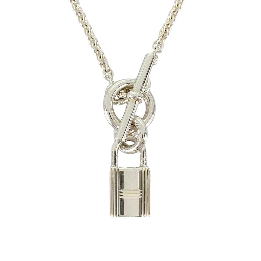 HERMES AMULETTES CADENA SILVER NECKLACE: HERMES Amulettes Cadena Silver Necklace Brand: HERMES Type/Style: Necklace Material: Silver 925, Color: Silver Size: Top size:16.0mm×8.0mm Necklace full length:40cm Accessories: None
