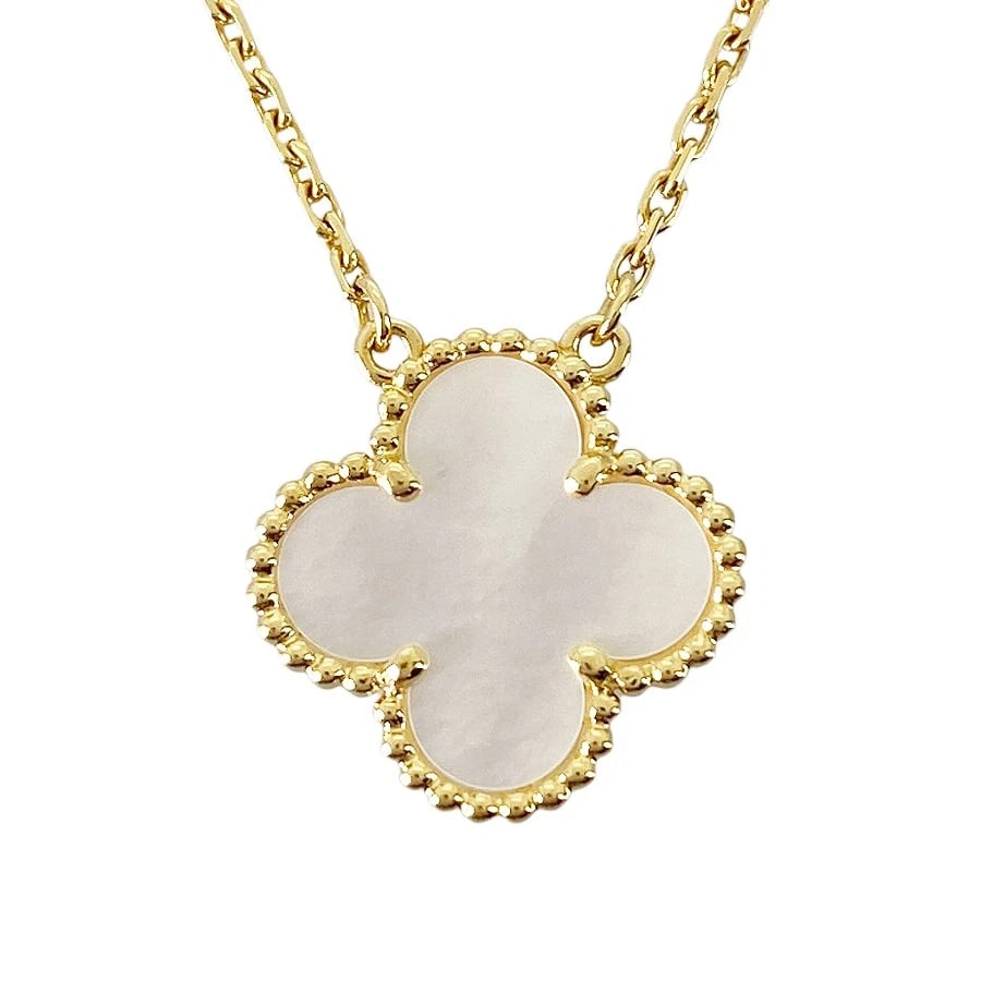 VAN CLEEF & ARPELS VINTAGE ALHAMBRA YELLOW GOLD SHELL NECKLACE: Van Cleef & Arpels Vintage Alhambra Yellow gold Shell Necklace Brand: Van Cleef & Arpels Type/Style: Necklace Material: 18K Yellow Gold, Main Stone/Creation Shell Color: Gold Size: Top