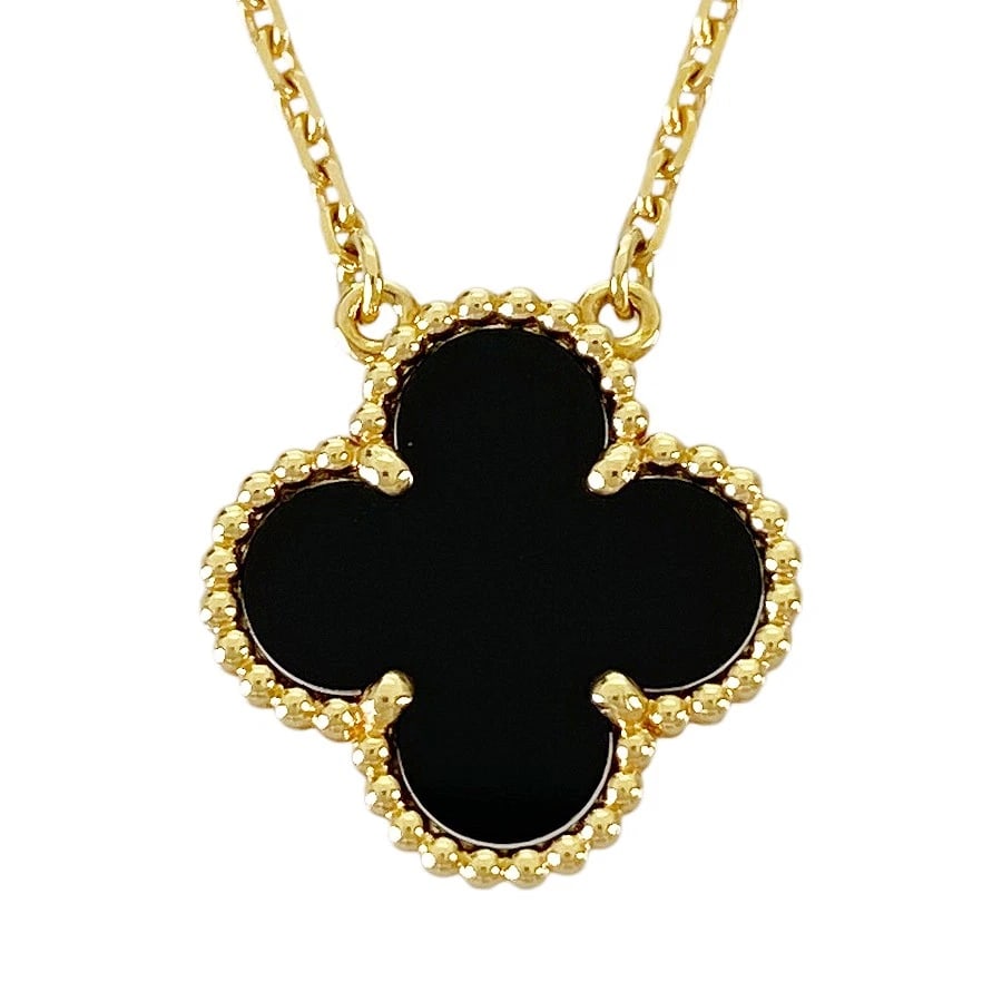 VAN CLEEF & ARPELS VINTAGE ALHAMBRA YELLOW GOLD ONYX NECKLACE: Van Cleef & Arpels Vintage Alhambra Yellow gold Onyx Necklace Brand: Van Cleef & Arpels Type/Style: Necklace Material: 18K Yellow Gold, Main Stone/Creation Onyx Color: Gold Size: Motif