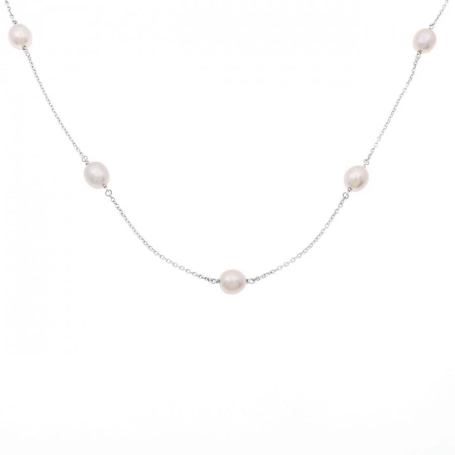 TIFFANY & CO. FRESHWATER PEARL 925 SILVER NECKLACE: Tiffany & Co. Freshwater Pearl 925 Silver Necklace Brand: Tiffany & Co. Type/Style: Necklace Material: Metal Purity 925, Metal Silver, Main Stone/Creation Natural Color: Silver Size: Motif