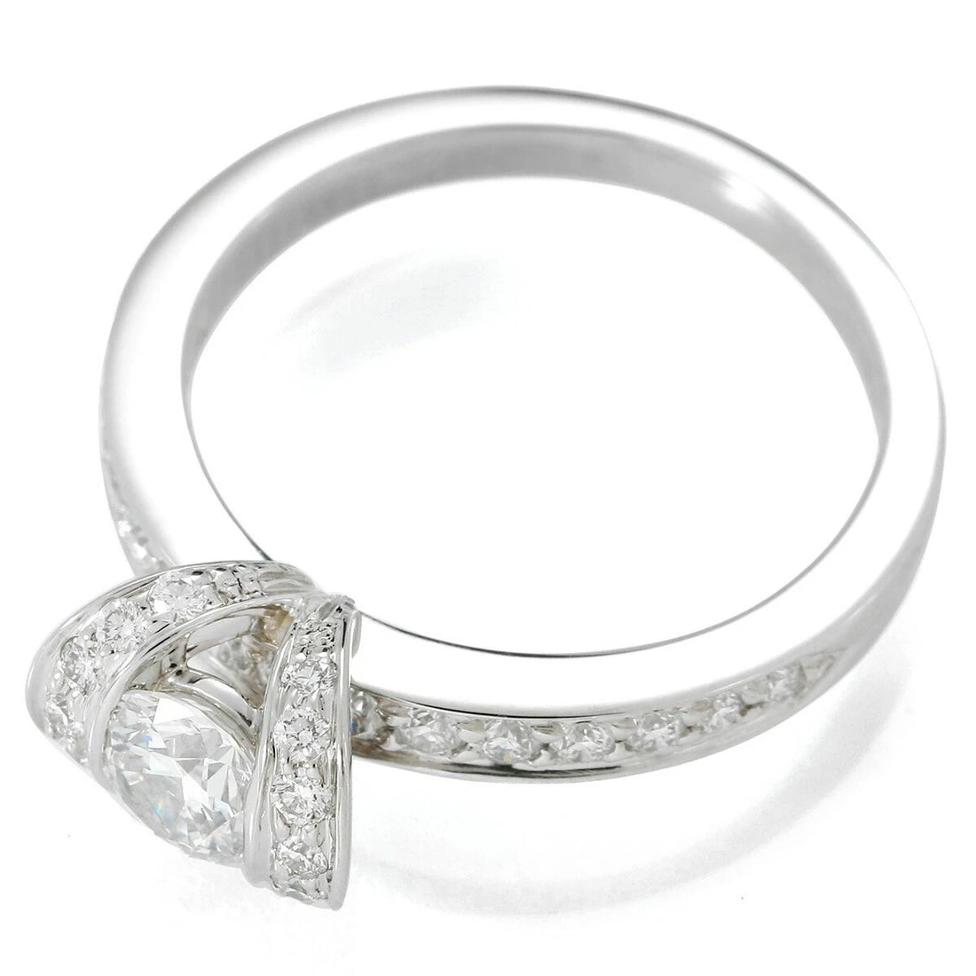 TIFFANY & CO. RIBBON DIAMOND PT950 RING: TIFFANY & Co. Ribbon Diamond Pt950 Ring Brand: Tiffany & Co. Type/Style: Ring Material: Metal Purity Pt950, Metal Platinum, Main Stone/Creation Natural Color: Platinum Size: US 5 Accessories: Non