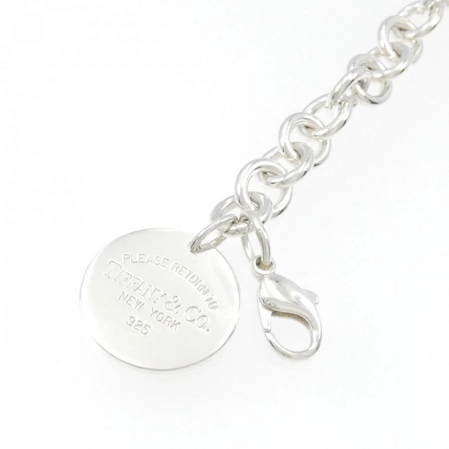 TIFFANY & CO. SILVER BRACELET: Tiffany & Co. Silver Bracelet Brand: Tiffany & Co. Type/Style: Bracelet Material: Metal Purity 925, Metal Silver, Color: Silver Size: 16.5cmActual size Maximum width approx: 36.4mm Accessories: N