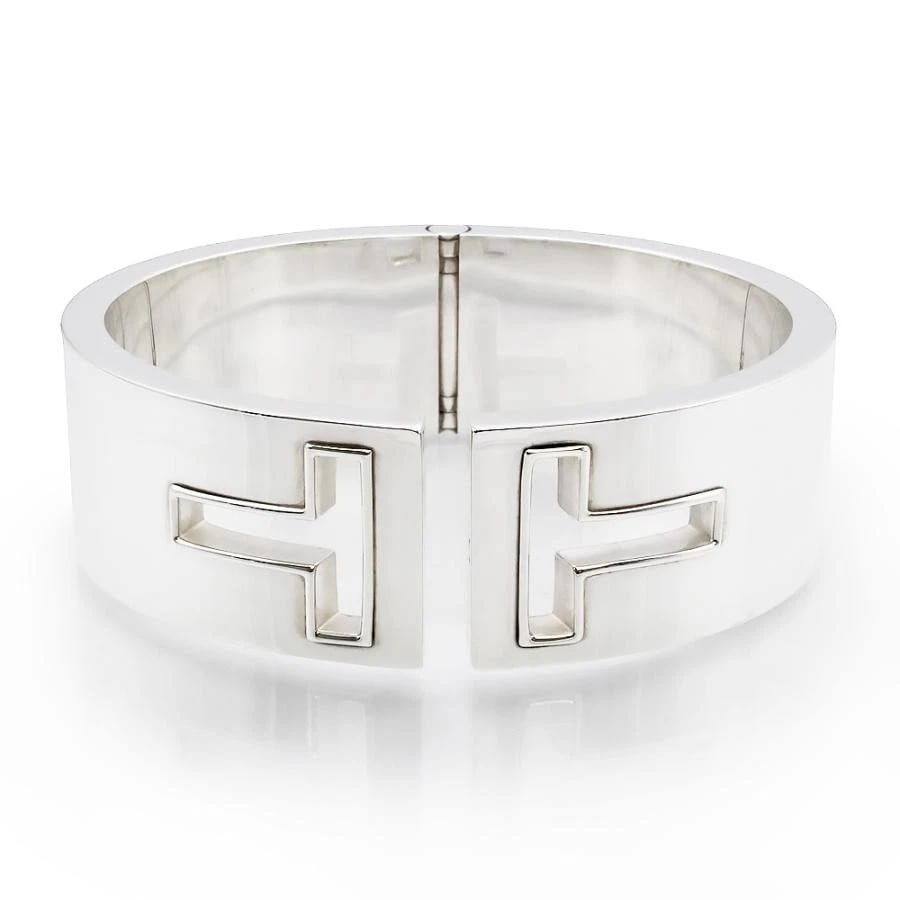 TIFFANY & CO. T CUFF 925 STERLING SILVER BRACELET: Tiffany & Co. T Cuff 925 Sterling Silver Bracelet Brand: Tiffany & Co. Type/Style: Bracelet Material: Metal Purity 925, Metal Silver, Color: Silver Size: Wrist circumference: Approx. 16.5cm(non-ad