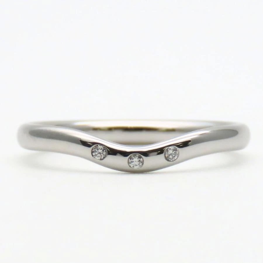 TIFFANY & CO. PERETTI CURVED BAND K18WG RING: Tiffany & Co. Peretti Curved Band K18WG Ring Brand: Tiffany & Co. Type/Style: Ring Material: Metal Purity K18, Metal White Gold, Color: White Gold Size: US 5-5.5 Accessories: None Accessor