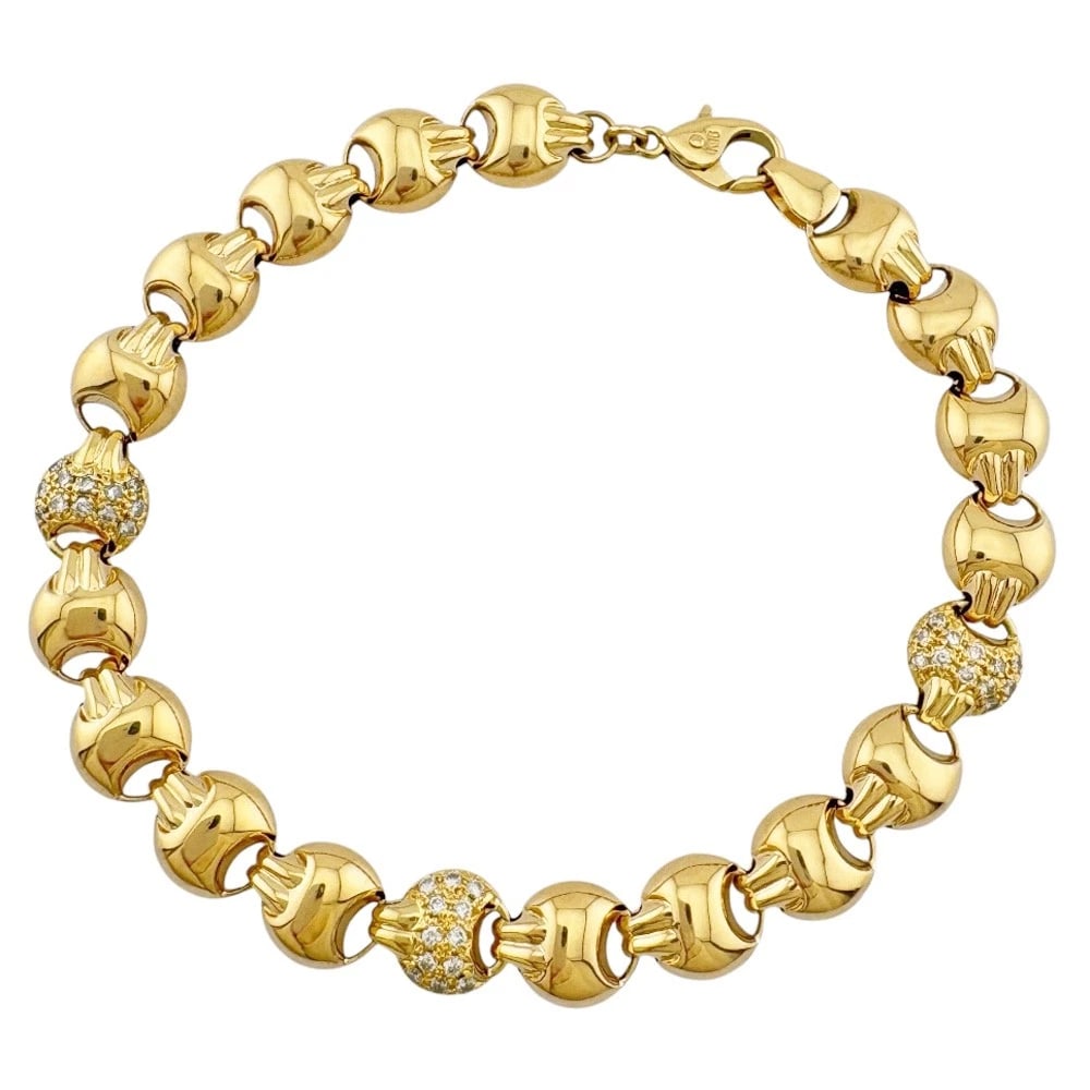 TASAKI BRACELET K18 YELLOW GOLD DIAMOND: TASAKI Bracelet K18 yellow gold diamond Brand: TASAKI Type/Style: Bracelet Material: K18 yellow gold, Main Stone/Creation Natural Color: gold Size: Size(CM) Total Length:19.5cm High limit:8.0mm A