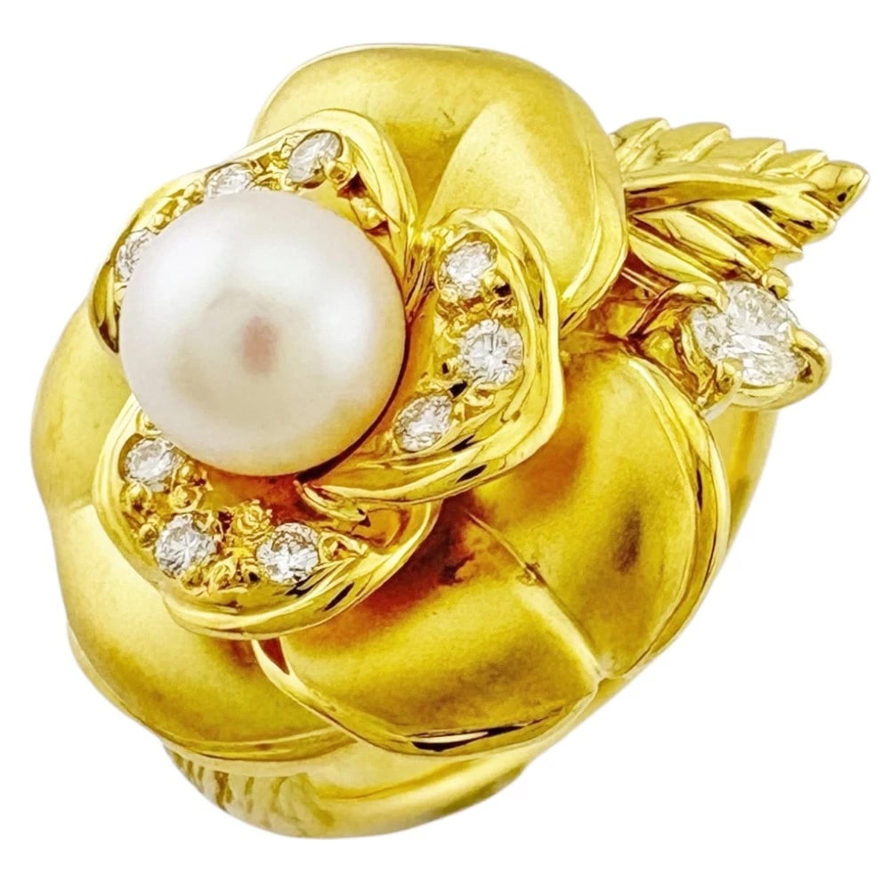 RING K18 YELLOW GOLD AKOYA PEARL DIAMOND: Ring K18 yellow gold Akoya pearl diamond Brand: Unbranded Type/Style: Ring Material: K18 yellow gold, Main Stone/Creation Akoya pearl Color: gold Size: US 5 Accessories: None Accessories