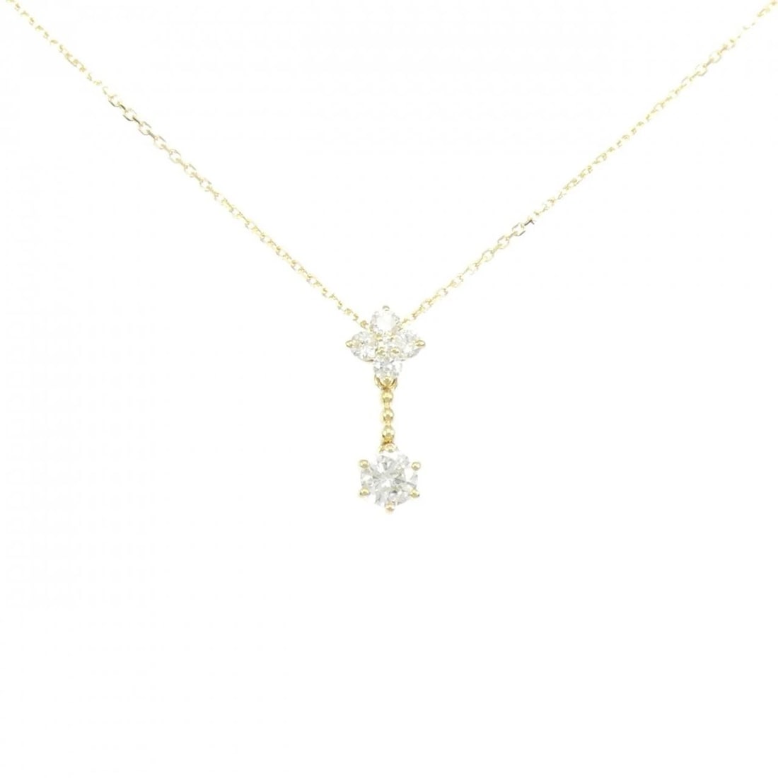 K18YG FLOWER DIAMOND NECKLACE: K18YG Flower Diamond Necklace Brand: Unbranded Type: Diamond Necklace Material: K18YG, Main Stone/Creation Natural Color: Yellow Gold Size: 40cmActual Size Pendant length approx. x width