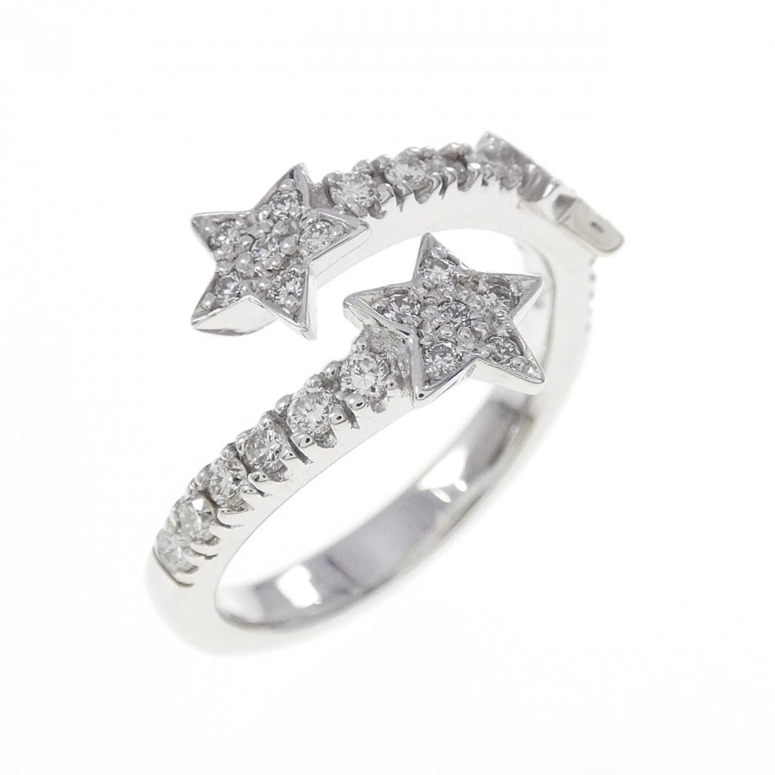 STAR JEWELRY DIAMOND RING: Star Jewelry Diamond Ring Brand: STAR JEWELRY Type: star jewelry ring Material: K18 white gold, Main Stone/Creation Natural Color: White Gold Size: US 3.5 Accessories: None Accessories
