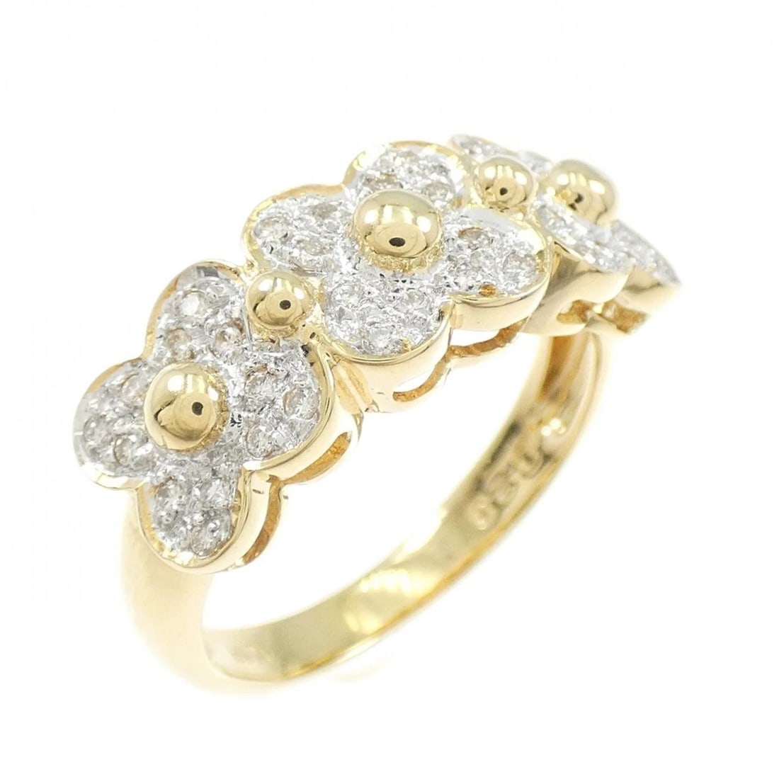 K18YG/K18WG FLOWER DIAMOND RING: K18YG/K18WG Flower Diamond Ring Brand: Unbranded Type: Diamond Ring Material: K18YG/K18WG, Main Stone/Creation Natural Color: Yellow Gold White Gold Size: US 6 1/4 Accessories: None