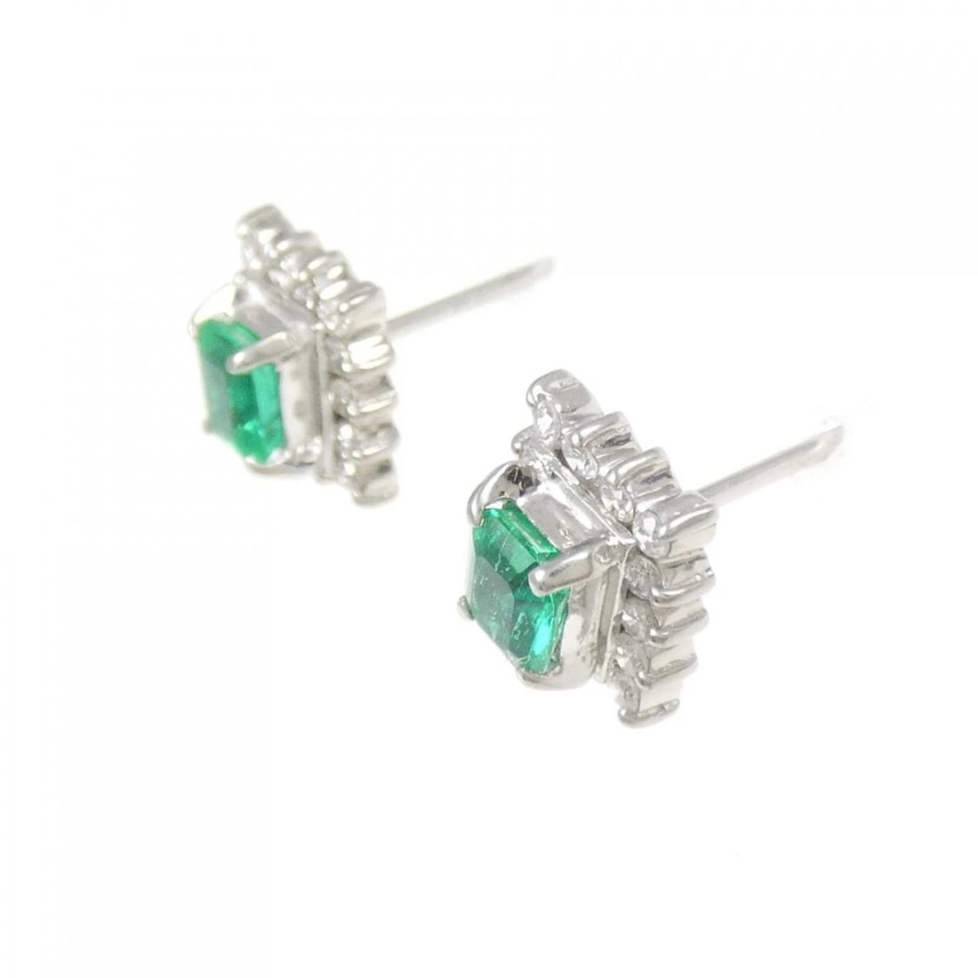 PT900 EMERALD PIERCE - 2