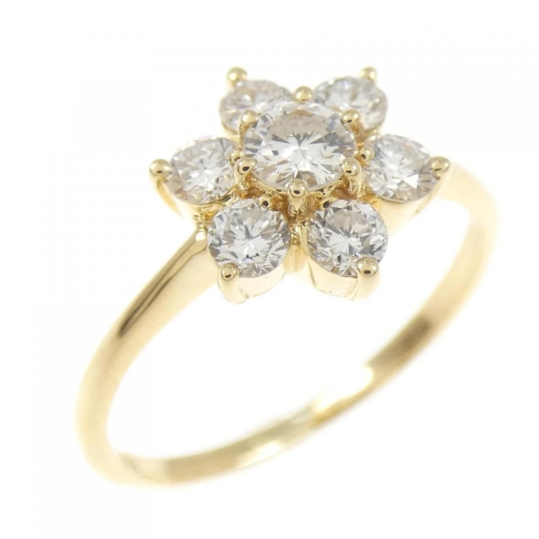 K18YG FLOWER DIAMOND RING: K18YG Flower Diamond Ring Brand: Unbranded Type: Diamond Ring Material: K18YG, Main Stone/Creation Natural Color: Yellow Gold Size: US 5 1/4 Accessories: None Accessories Notice: When
