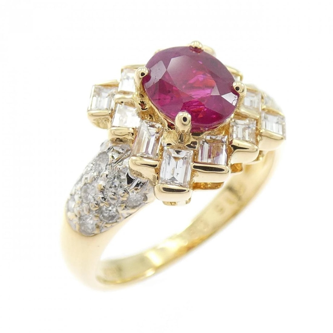 K18YG RUBY RING: K18YG Ruby Ring Brand: Unbranded Type: Ruby Ring Material: K18YG, Main Stone/Creation Ruby Secondary Stone Natural Color: Yellow Gold Size: US 5 3/4 Accessories: None Accessories Notice: W
