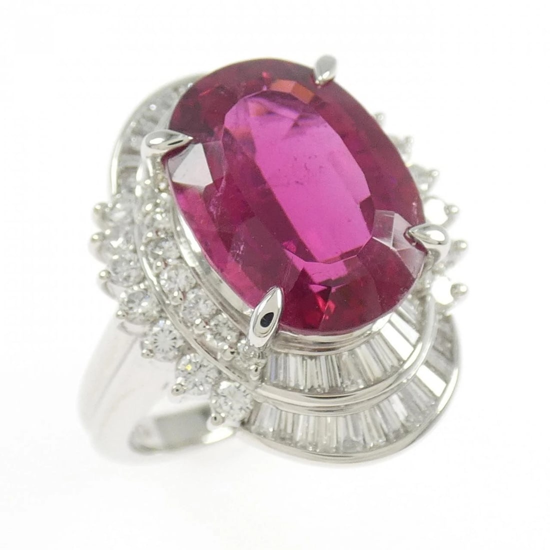 PT900 RUBELLITE TOURMALINE RING: PT900 Rubellite Tourmaline Ring Brand: Unbranded Type: Rubellite Tourmaline Ring Material: Platinum900, Main Stone/Creation Rubellite Tourmaline Secondary Stone Natural Color: Platinum Size: