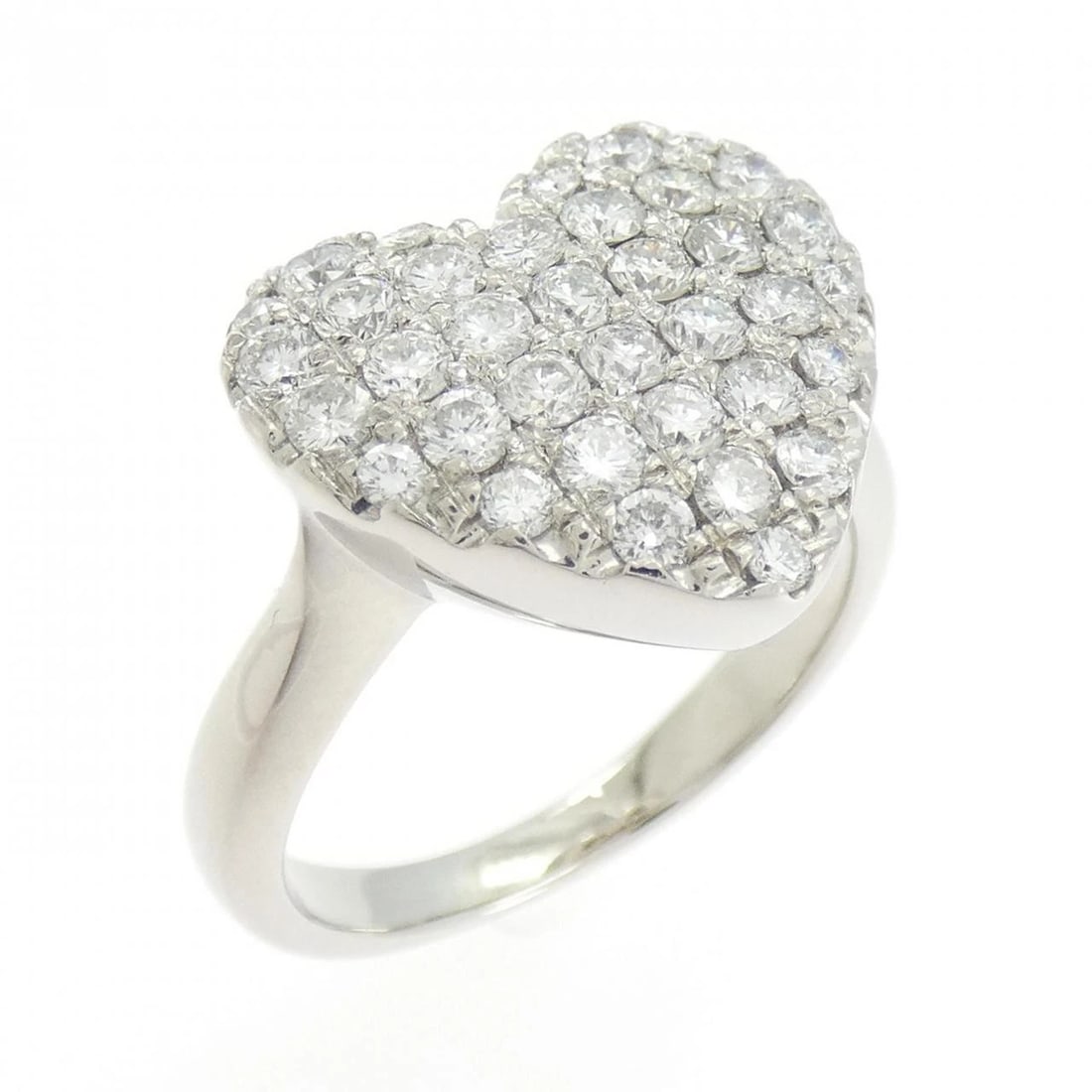 PT900 HEART PAVE DIAMOND RING: PT900 Heart Pave Diamond Ring Brand: Unbranded Type: Diamond Ring Material: Platinum900, Main Stone/Creation Natural Color: Platinum Size: US 7 1/4 Accessories: None Accessories Notice: When