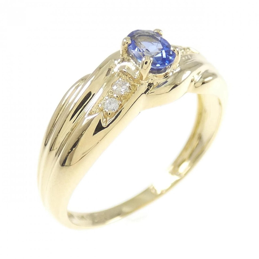 18KYG SAPPHIRE RING: 18KYG Sapphire Ring Brand: Unbranded Type: Sapphire Ring Material: K18YG, Main Stone/Creation SapphireSecondary Stone Natural Color: Yellow Gold Size: US 6 1/4 Accessories: None Accessories