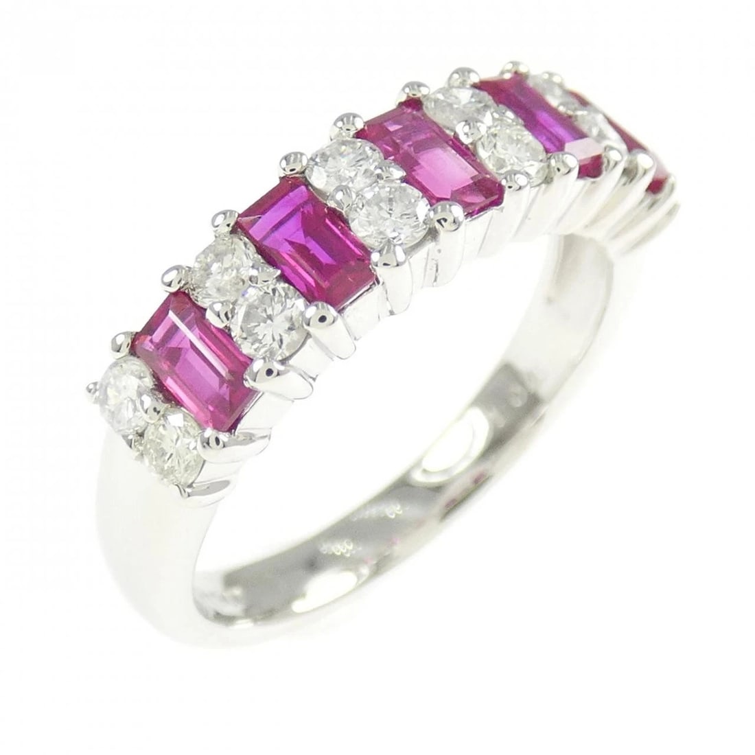 PT900 RUBY RING: PT900 Ruby Ring Brand: Unbranded Type: Ruby Ring Material: Platinum900, Main Stone/Creation Ruby Secondary Stone Natural Color: Platinum Size: US 5 3/4 Accessories: None Accessories Notice