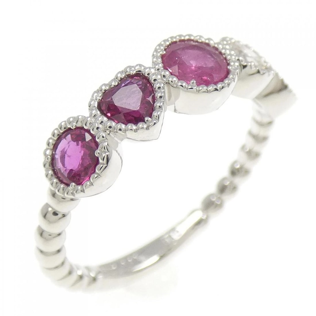 PT900 RUBY RING: PT900 Ruby Ring Brand: Unbranded Type: Ruby ring Material: Platinum900, Main Stone/Creation RubySecondary Stone Natural Color: Platinum Size: US 5 3/4 Accessories: None Accessories Notice: