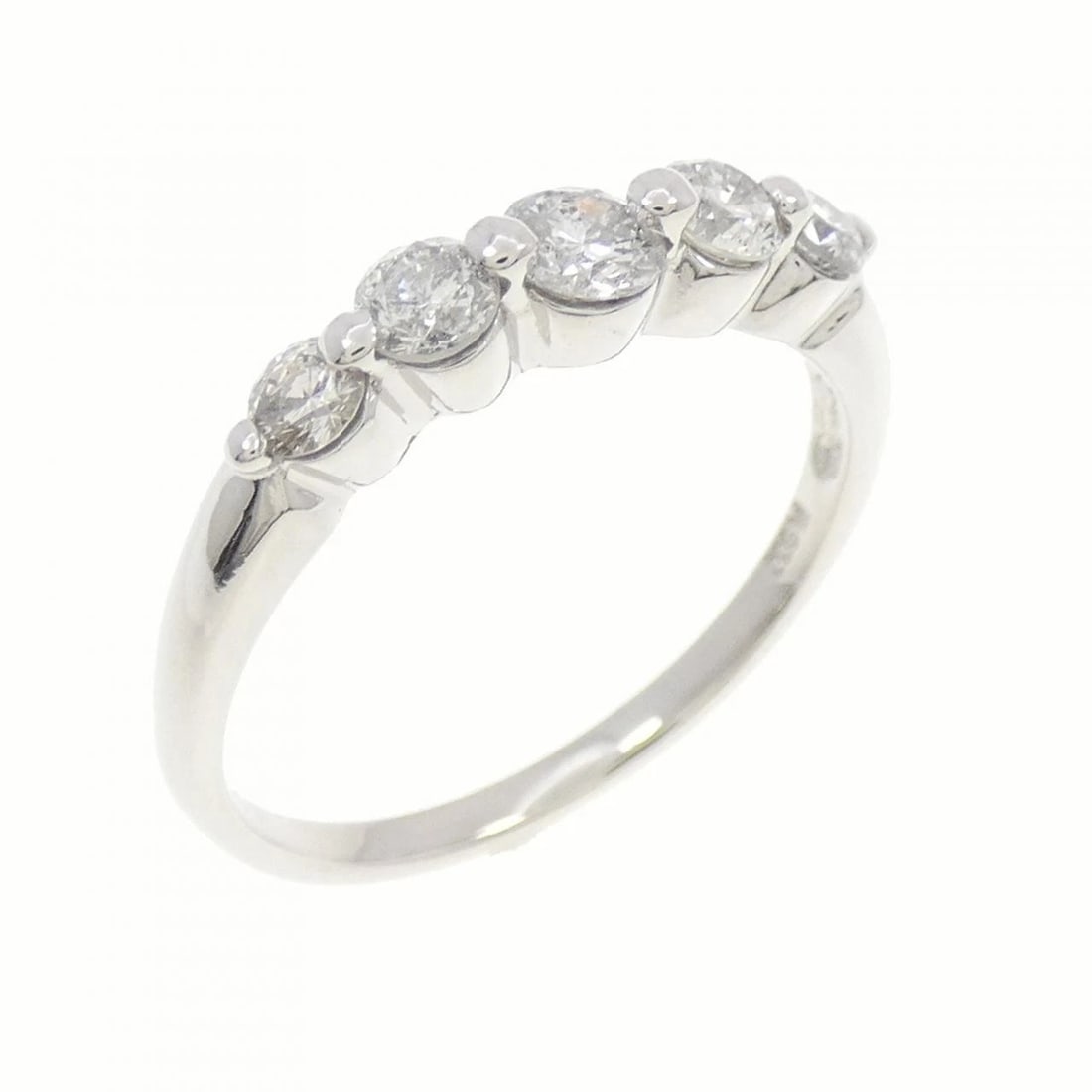 PT DIAMOND RING: PT Diamond Ring Brand: Unbranded Type: Diamond Ring Material: Platinum, Main Stone/Creation Natural Color: Platinum Size: US 6 1/4 Accessories: None Accessories Notice: When purchasing