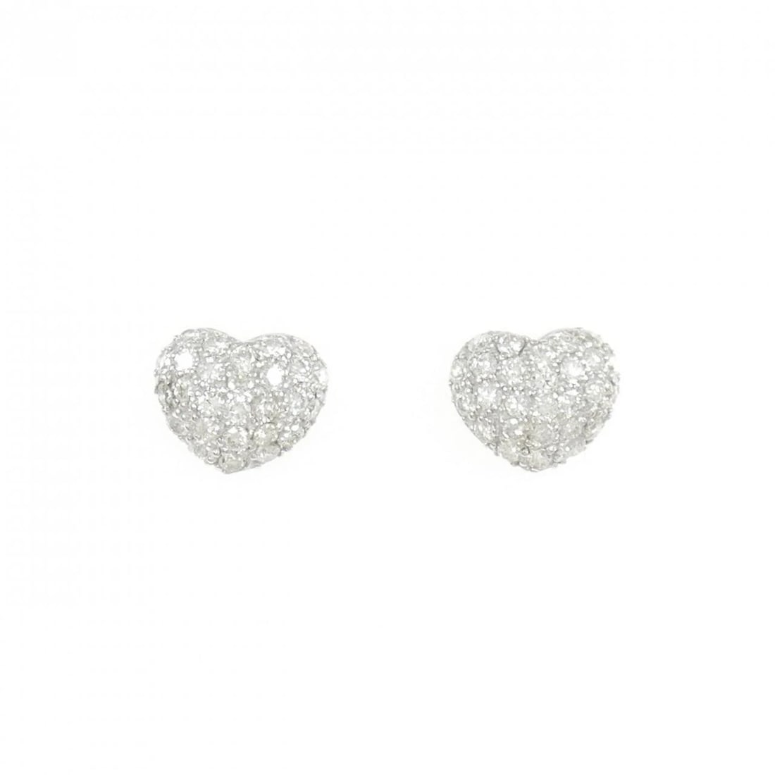 K18WG PAVE HEART DIAMOND PIERCE: K18WG Pave Heart Diamond Pierce Brand: Unbranded Type: Diamond Pierce/Earring Material: K18 white gold, Main Stone/Creation Natural Color: White Gold Size: Approx. height x width: 7.3mm x 8.9mm A