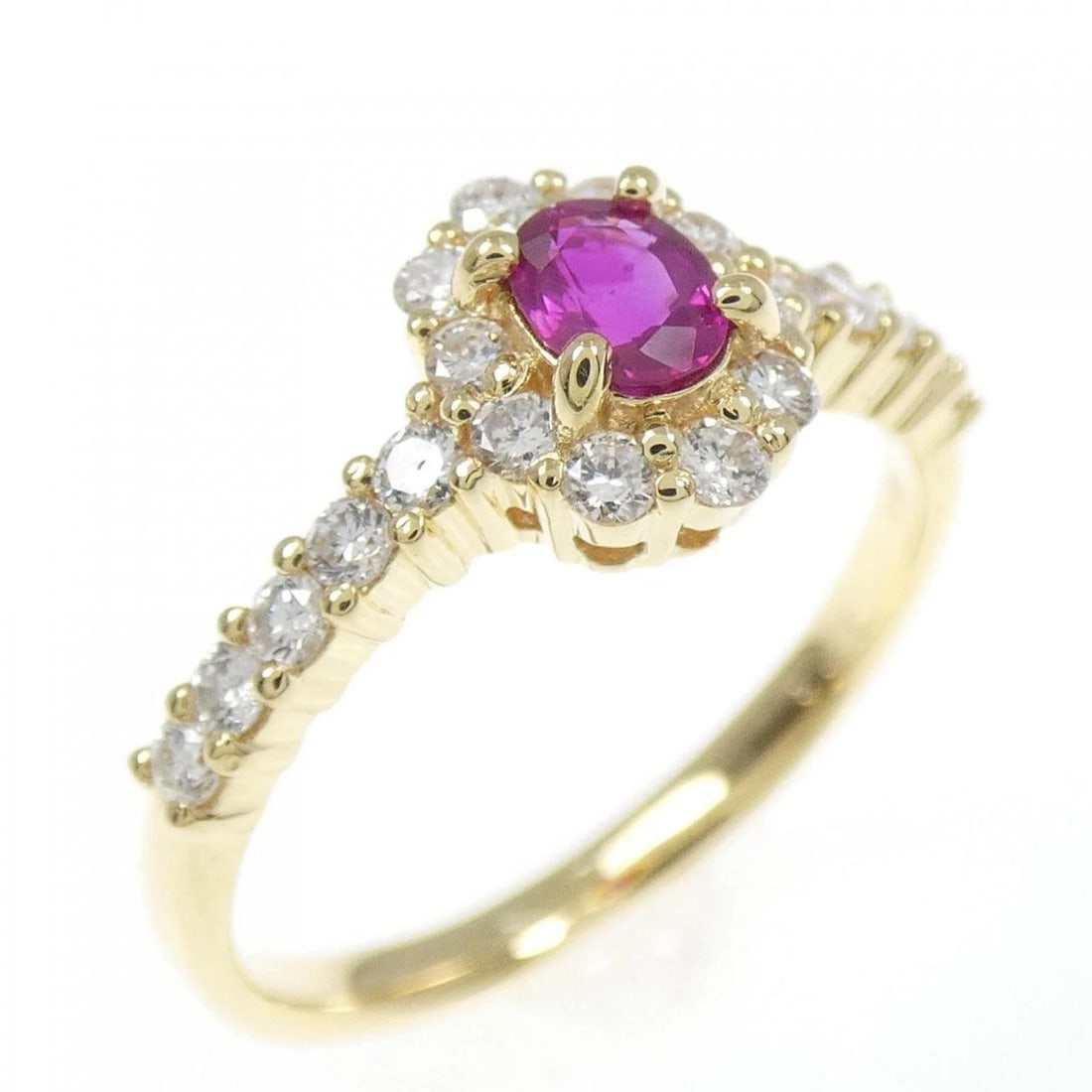 K18YG RUBY RING: K18YG Ruby Ring Brand: Unbranded Type: Ruby ring Material: K18YG, Main Stone/Creation RubySecondary Stone Natural Color: Yellow Gold Size: US 5 Accessories: None Accessories Notice: When p