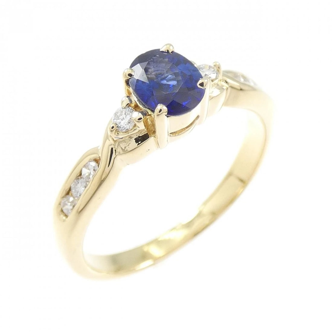 750YG SAPPHIRE RING: 750YG Sapphire Ring Brand: Unbranded Type: Sapphire Ring Material: 750 yellow gold, Main Stone/Creation SapphireSecondary Stone Natural Color: Yellow Gold Size: US 6 1/2 Accessories: None