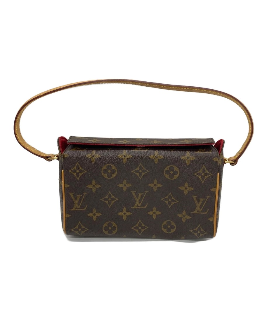 LOUIS VUITTON RECITAL: LOUIS VUITTON Recital Brand: LOUIS VUITTON Type: Handbag Material: none Color: Brown Size: H:13cm / W:20cm / D:6cm Accessories: None Accessories Notice: When purchasing pre-owned goods,