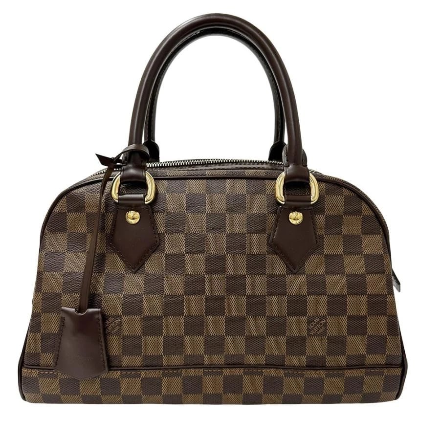 LOUIS VUITTON DAMIER HANDBAG DUOMO DAMIER EBENE CANVAS: Louis Vuitton Damier Handbag Duomo Damier Ebene Canvas Brand: Louis Vuitton Type: Handbag Material: Damier Canvas Color: Damier Ebene Size: W: 31.5cm /H: 20cm / D: 16cm / Handle: 38cm Accessories