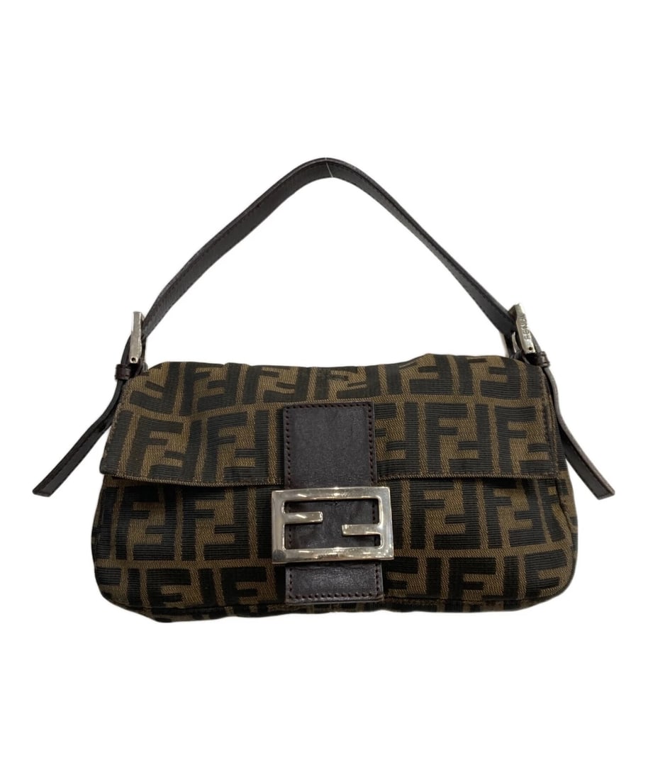 FENDI MAMMA BUCKET (1 of 10)