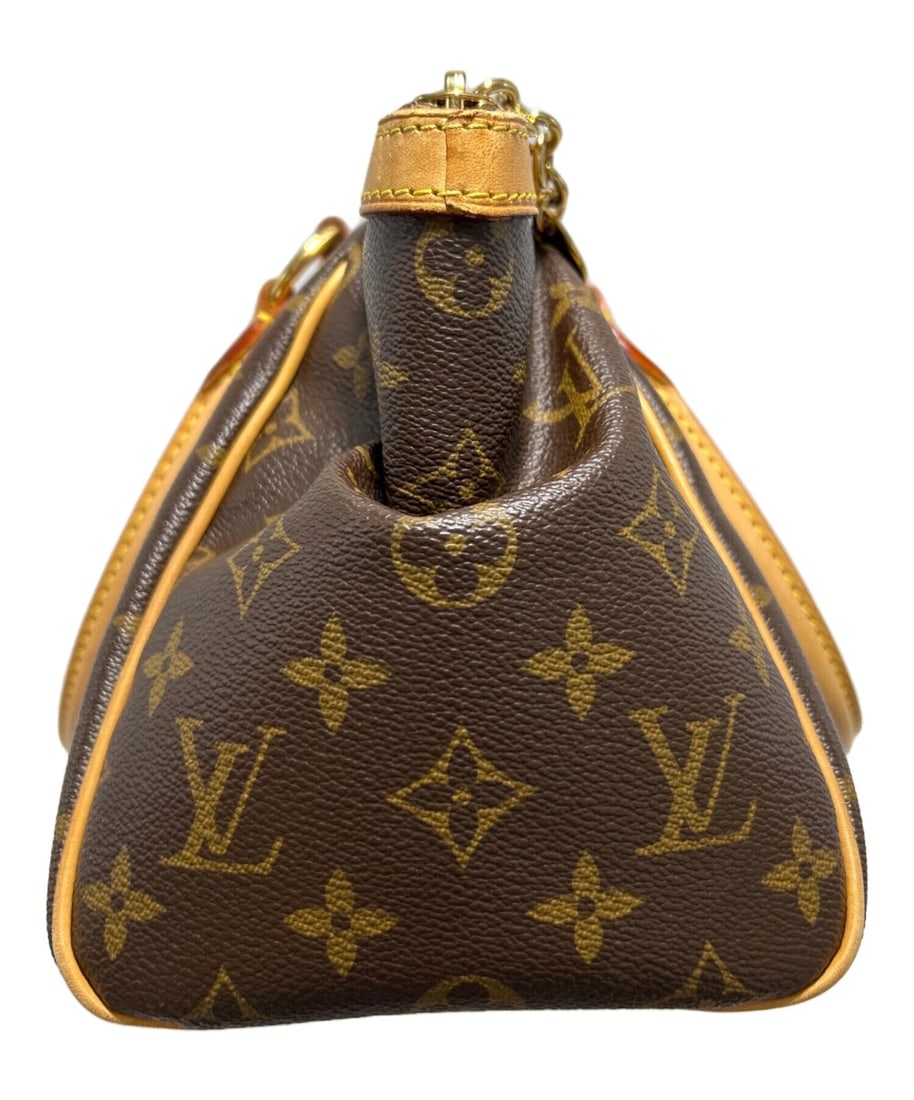 LOUIS VUITTON - 4