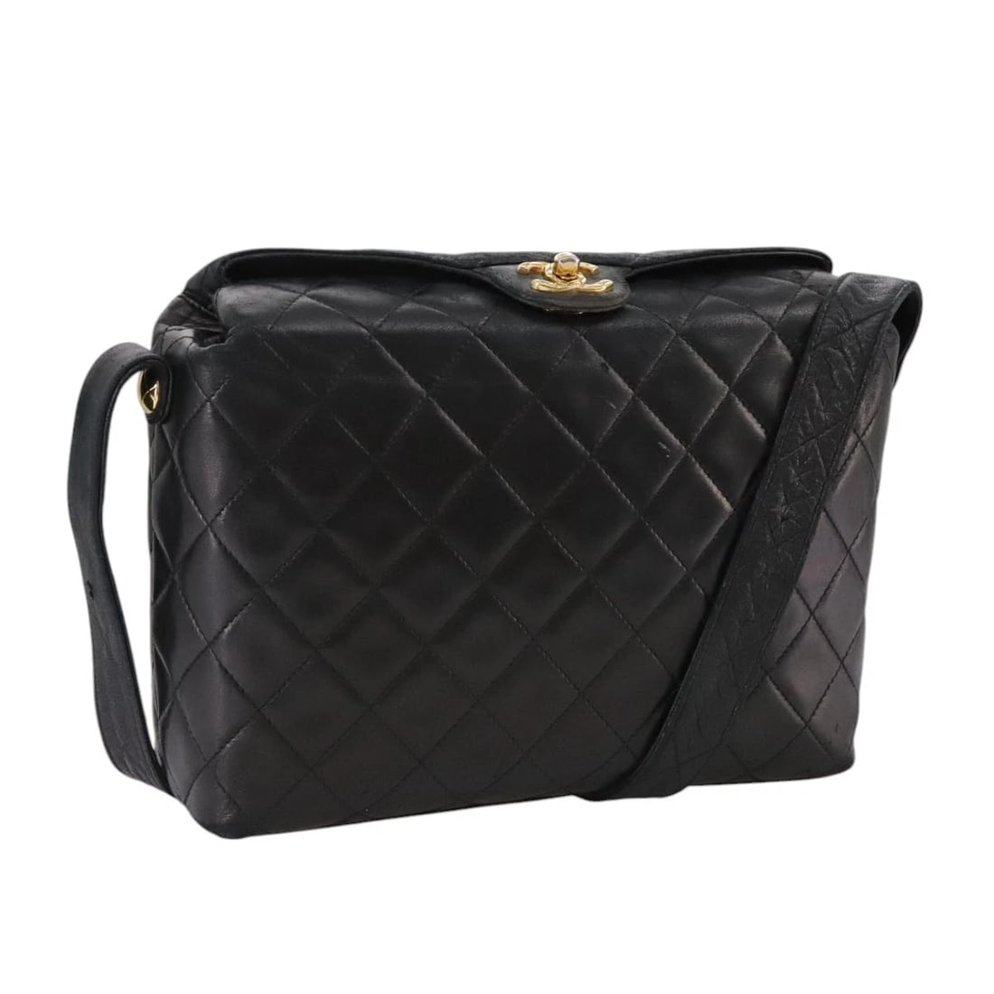 CHANEL MATELASSE SHOULDER BAG LAMB: CHANEL Matelasse Shoulder Bag Lamb Brand: CHANEL Type: Shoulder Bag Material: Lamb Skin Color: Black/Gold Size: W9.4 x H6.7 x D2.4inch(Approx) Shoulder Drop:22.4inch(Approx) Accessories: None