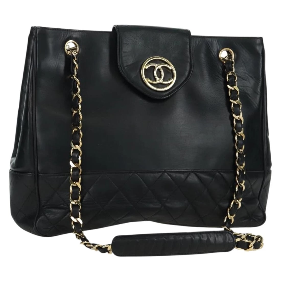 CHANEL MATELASSE CHAIN SHOULDER BAG: CHANEL Matelasse Chain Shoulder Bag Brand: CHANEL Type: Shoulder Bag Material: Lamb Skin Color: Black/Gold Size: W12.2 x H9.4 x D3.5inch(Approx) Shoulder Drop:13.4inch(Approx) Accessories: None