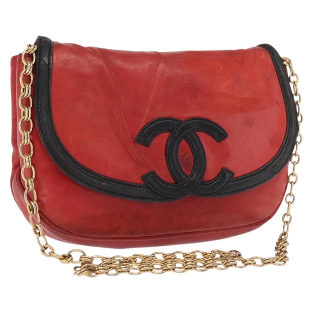 CHANEL CHAIN SHOULDER BAG LAMB SKIN RED: CHANEL Chain Shoulder Bag Lamb Skin Red Brand: CHANEL Type: Shoulder Bag Material: Lamb Skin Color: Red/Gold Size: W8.7 x H4.7 x D1.6inch(Approx) Shoulder Drop:15.7inch(Approx) Accessories: None