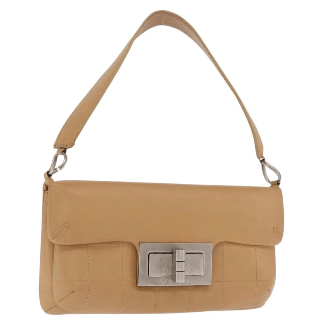 CHANEL CHOCO BAR SHOULDER BAG LEATHER BEIGE: CHANEL Choco Bar Shoulder Bag Leather Beige Brand: CHANEL Type: Shoulder Bag Material: Leather Color: Beige/Silver Size: W10.2 x H5.9 x D1.2inch(Approx) Shoulder Drop:7.5inch(Approx) Accessories: