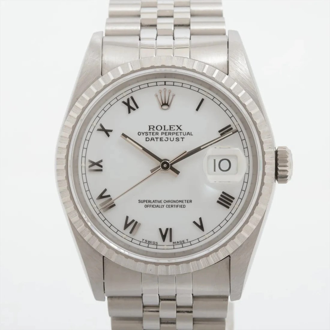 ROLEX DATEJUST SS WHITE: Rolex DATEJUST SS white Brand: Rolex Type: Wristwatch Material: SS Color: Dial Color white Size: Case:W1.2 x H1.2inch / W36 x H36 Circumference of Wrist:5.1inch / 13 Accessories: None