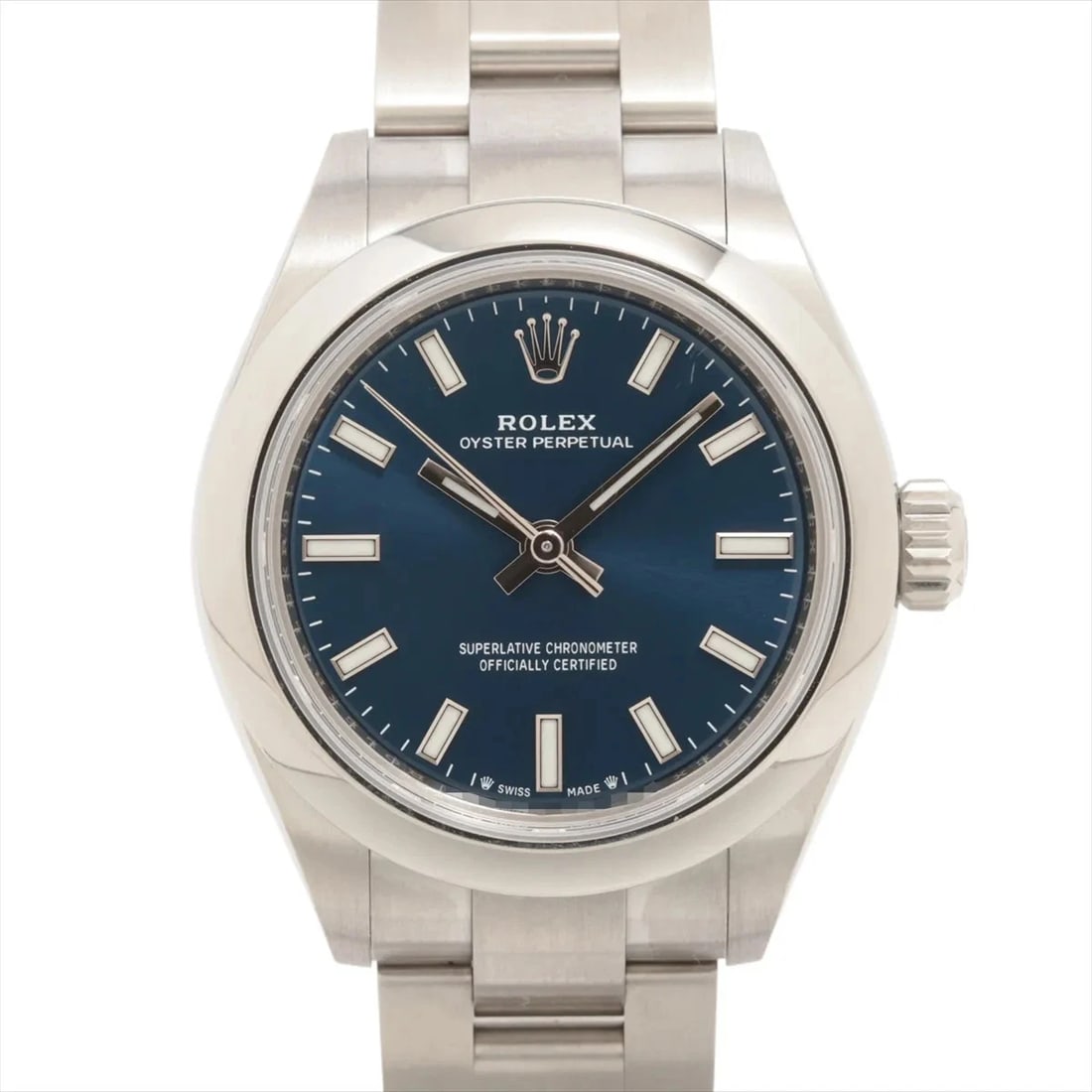 ROLEX OYSTER PERPETUAL SS BLUE: Rolex Oyster Perpetual SS blue Brand: Rolex Type: Wristwatch Material: SS Color: Dial Color blue Size: Case:W0.8 x H0.8inch / W28 x H28 Circumference of Wrist:5.7inch / 14.5 Accessories: None