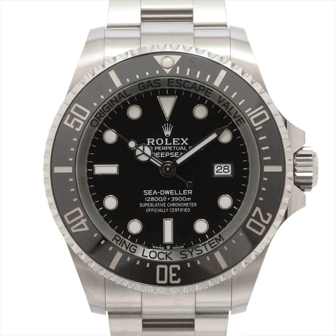 ROLEX SEA DWELLER DEEP SS BLACK: Rolex Sea Dweller Deep SS black Brand: Rolex Type: Wristwatch Material: SS Color: Dial Color black Size: Case:W1.6 x H1.6inch / W44 x H44 Circumference of Wrist:7.5inch / 19 Accessories: None